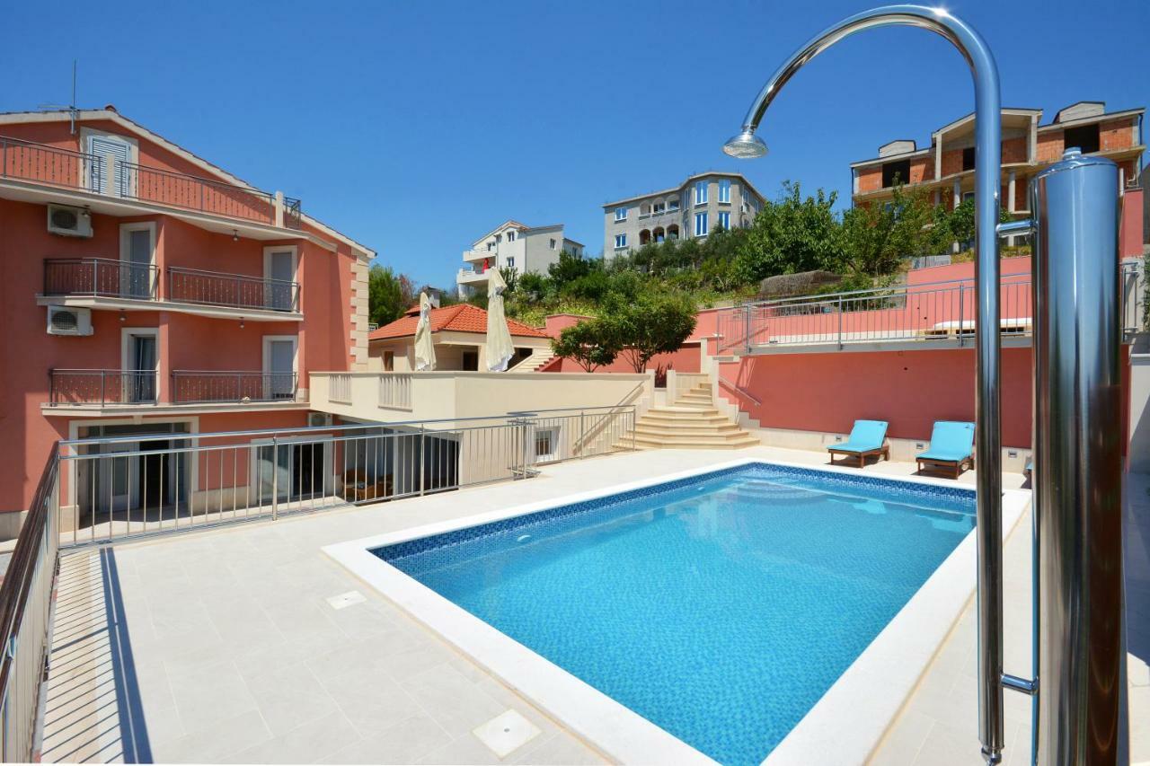 Apartamento Apartman Lucic Split Exterior foto