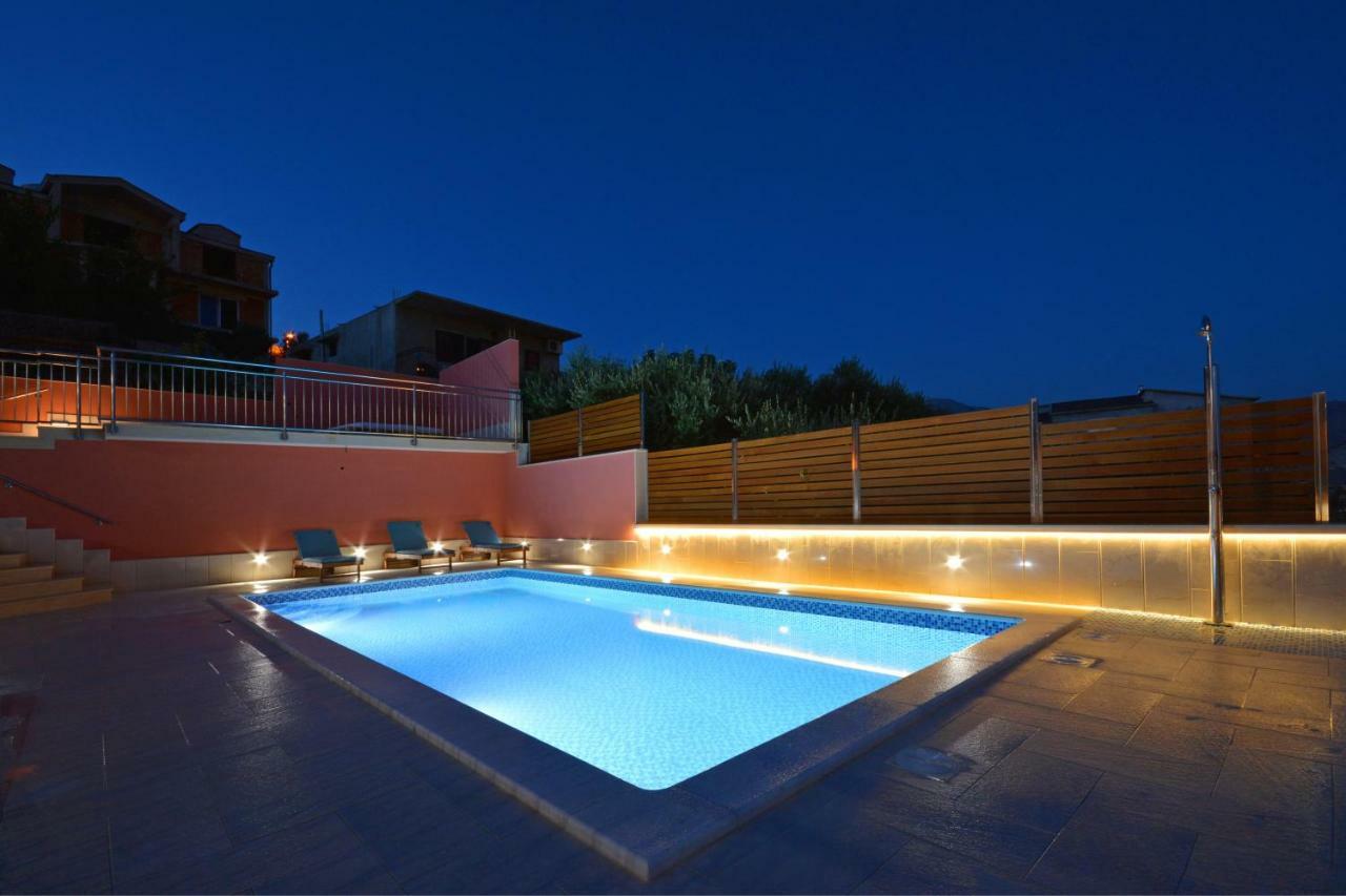 Apartamento Apartman Lucic Split Exterior foto