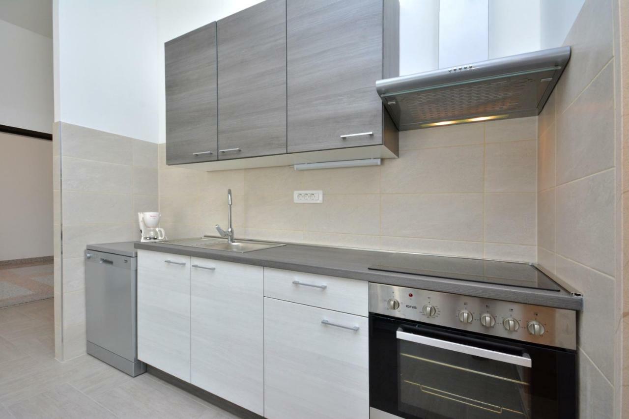 Apartamento Apartman Lucic Split Exterior foto